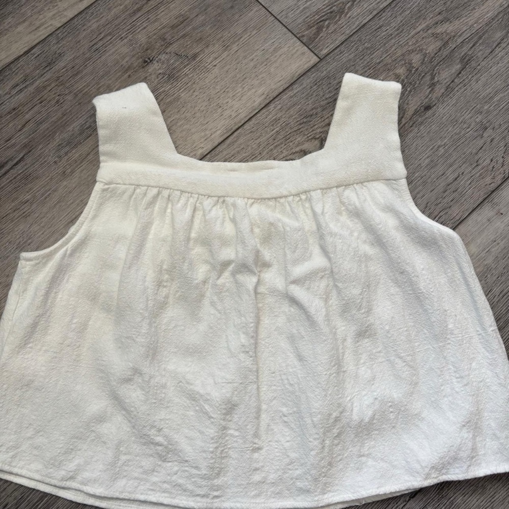 Elegant White Crop Top for Women